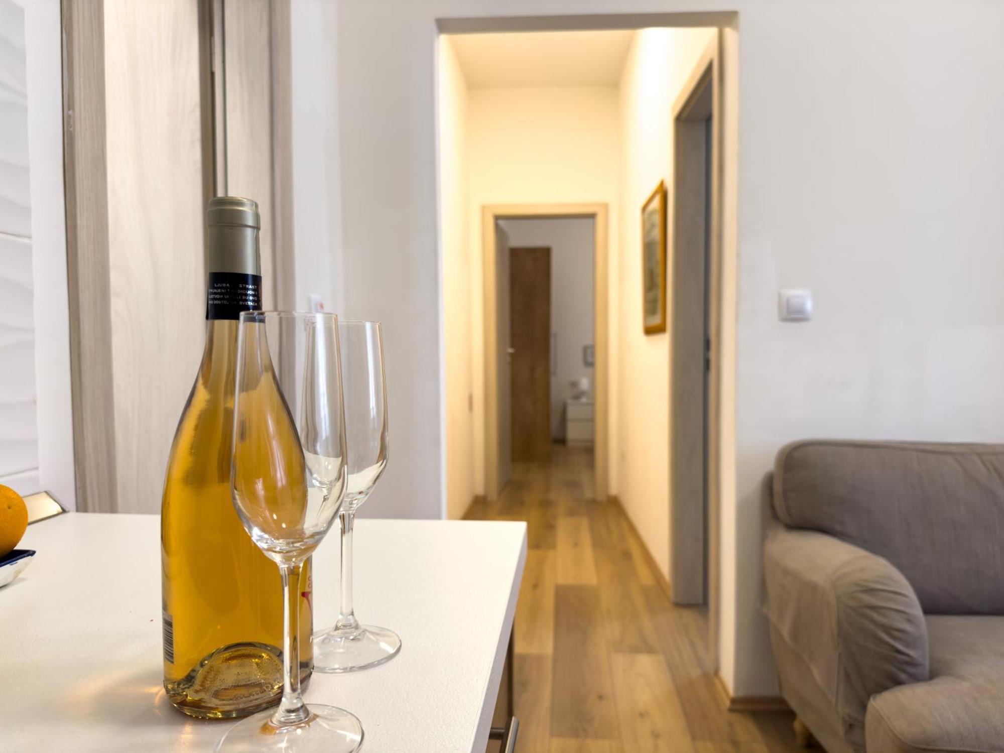 Lucic Old Town Apartment *